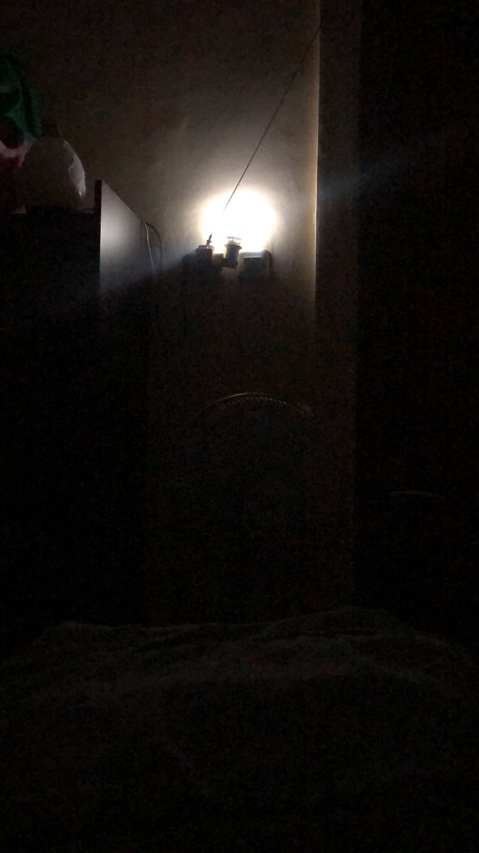 deasyN's tweet photo. Mari modommmmmmm
Setelah drama cah lanang yg ngantuk tapi maunya main terus + harus pumping karna sdh fulll

Yuk bisa yuk dess💪🏻 https://t.co/eCPJfdZSEi