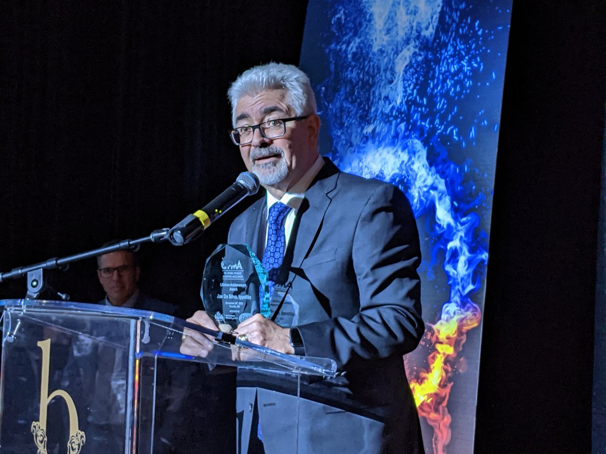 Congrats to Joe Da Silva <a href="/IppolitoGroup/">Ippolito Group</a> for OPMA's Lifetime Achievement Award! Well deserved after 40 years in produce business. <a href="/growernews/">The Grower</a> <a href="/ONTProduce/">The OPMA</a>