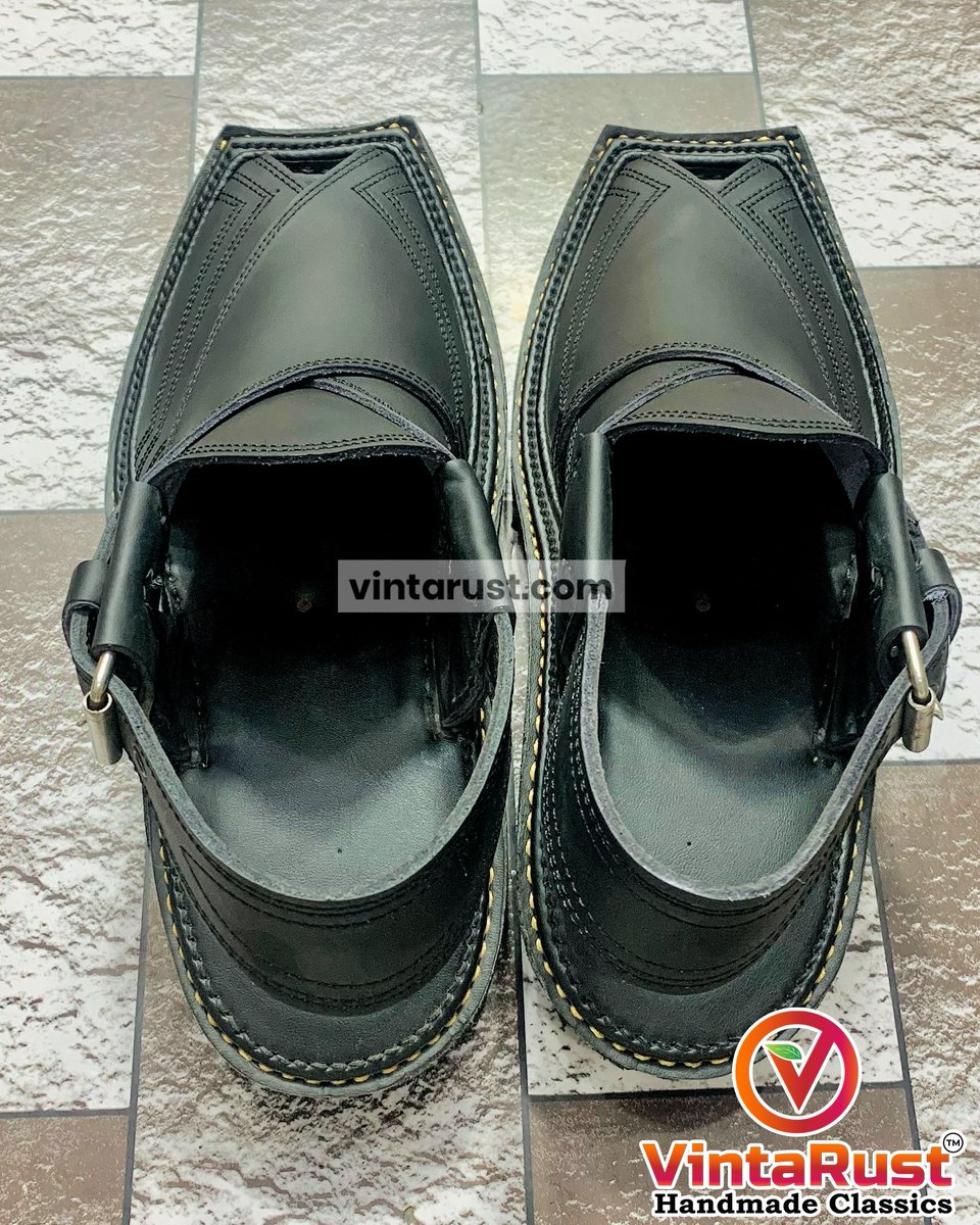 vintarust's tweet photo. Black Leather Handmade Peshawari Chappal.

Sale Price: $73.60

Shop Now:
https://t.co/XHqWhNa2sQ

#handmadechappal #mensfootwear #traditionalshoes #blackleathersandals #Peshawarichappal #ImranKhanchappal #gentsshoes #wardrobeessential #elegantstyle #craftedformen #footwearfashion https://t.co/X8kwszn84i