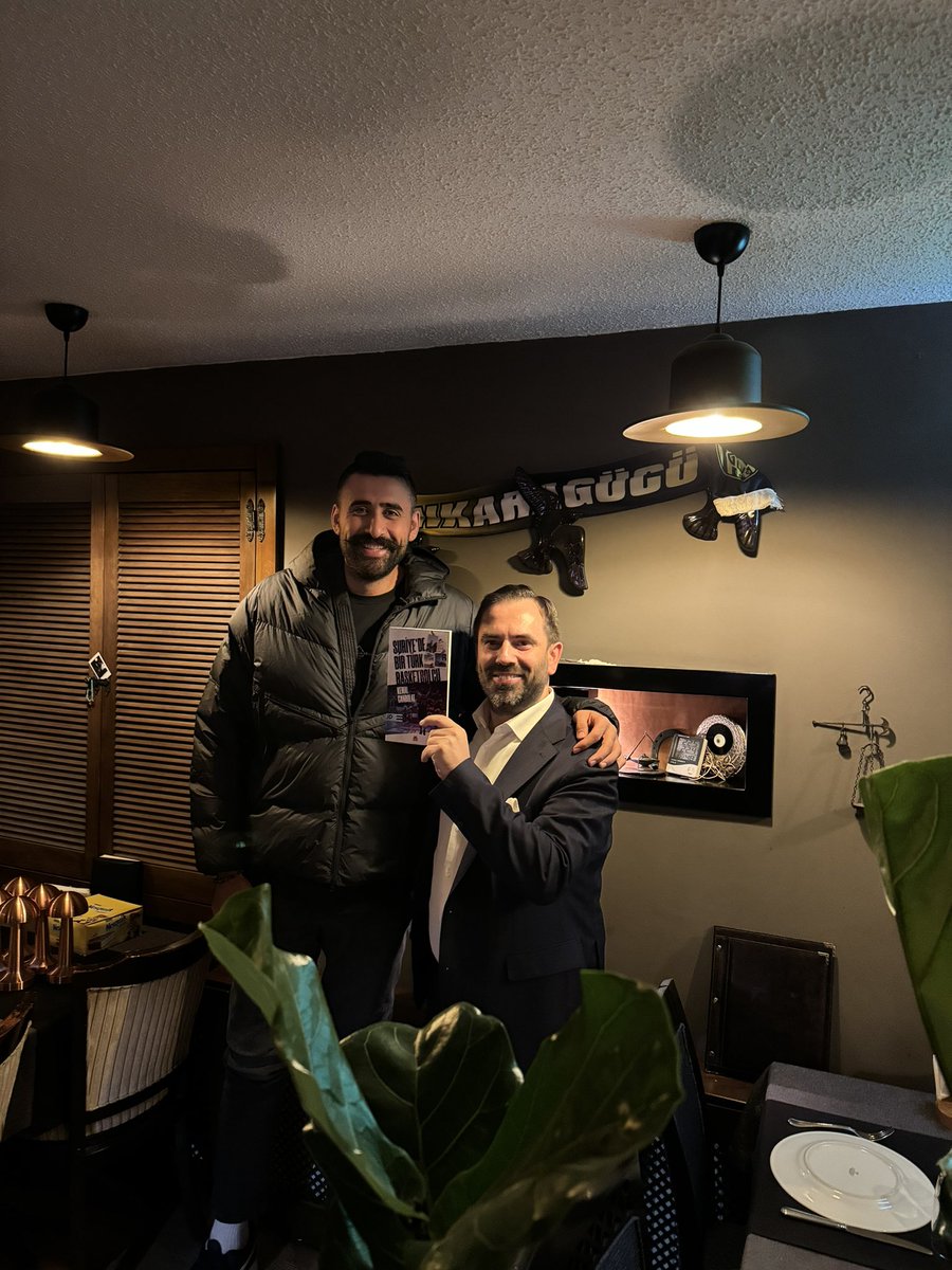 Benim boyum kısa değil adam karizma <a href="/KCanbolat/">Kemal Canbolat</a>