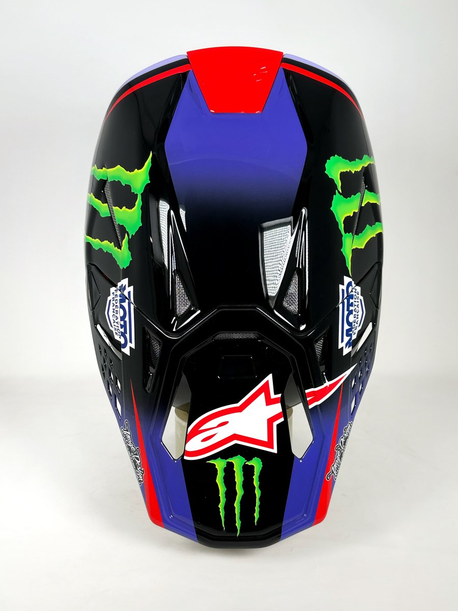 Image Design Custom tweet media