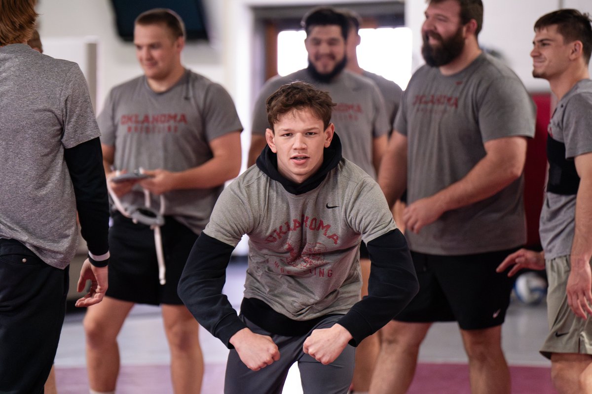 OU_Wrestling's tweet photo. Learn. Practice. Compete. Repeat. 

#BoomerSooner☝️ https://t.co/Km4Hh1Lvx4