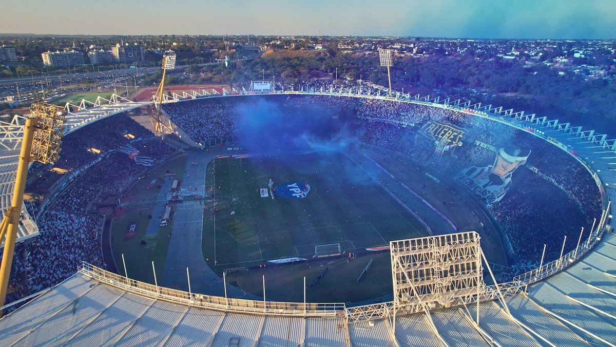CATalleresdecba's tweet photo. 𝗧𝗮𝗹𝗹𝗲𝗿𝗲𝘀, como siempre, 𝗲𝗹 𝗺á𝘀 𝗰𝗼𝗻𝘃𝗼𝗰𝗮𝗻𝘁𝗲 del fútbol Cordobés 💙

De acuerdo al informe realizado por el @perfilcordoba, el Matador fue el equipo que más gente movilizó a lo largo de toda esta Temporada 2023.

🤯 𝑻𝑶𝑫𝑨 la familia 𝗠𝗮𝘁𝗮𝗱𝗼𝗿𝗮 volvió a demostrar su fidelidad y amor por la camiseta

#Talleres: la mayoría cordobesa 📲 https://t.co/T5kk1GYxeJ