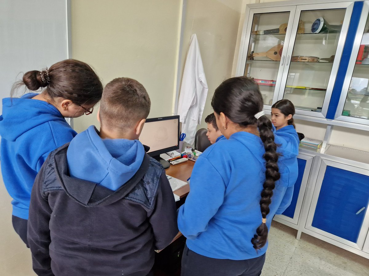 Grade 6 students enthusiastically moved through different corners, discussed ideas and recorded their notes about reproduction in birds  <a href="/MakAishaSchool/">MakAishaSchool</a>