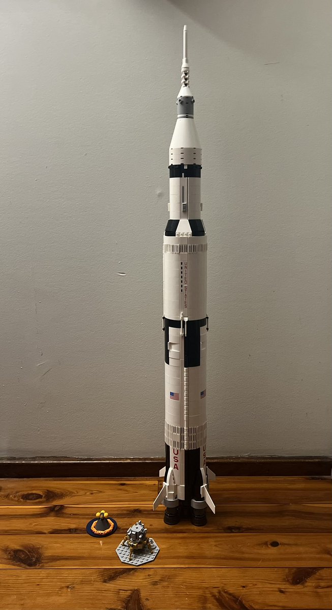 Yasmin_MarieB's tweet photo. Finished my first ‘adult’ set of Lego last night. NASA Apollo Saturn V (now retired set) really really enjoyed. Keeps my busy and anxious mind focused. Impressive built at 100cm. Loved Lego as a kid, so this made happy to complete #LEGO #buildinglego #NASA #rocket #apollosaturnv https://t.co/e3zrc8OK2J