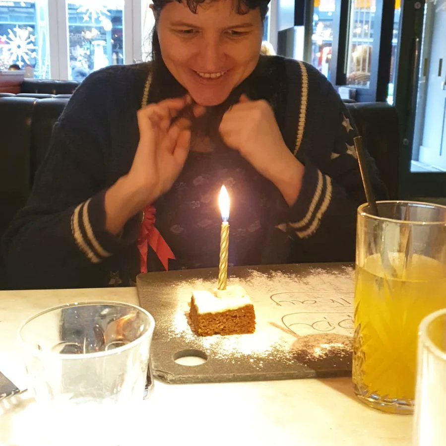 Gfbbakerybites's tweet photo. Had a special day yesterday for my birthday. Felt very loved 🎂🍰💗 https://t.co/U26FdVCd7Z