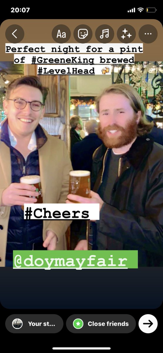 DukeofYorkMayf's tweet image. Perfect night for beers 🍻 with your mate  @doymayfair  #levelhead #cheers and maybe watch some #football too 😍