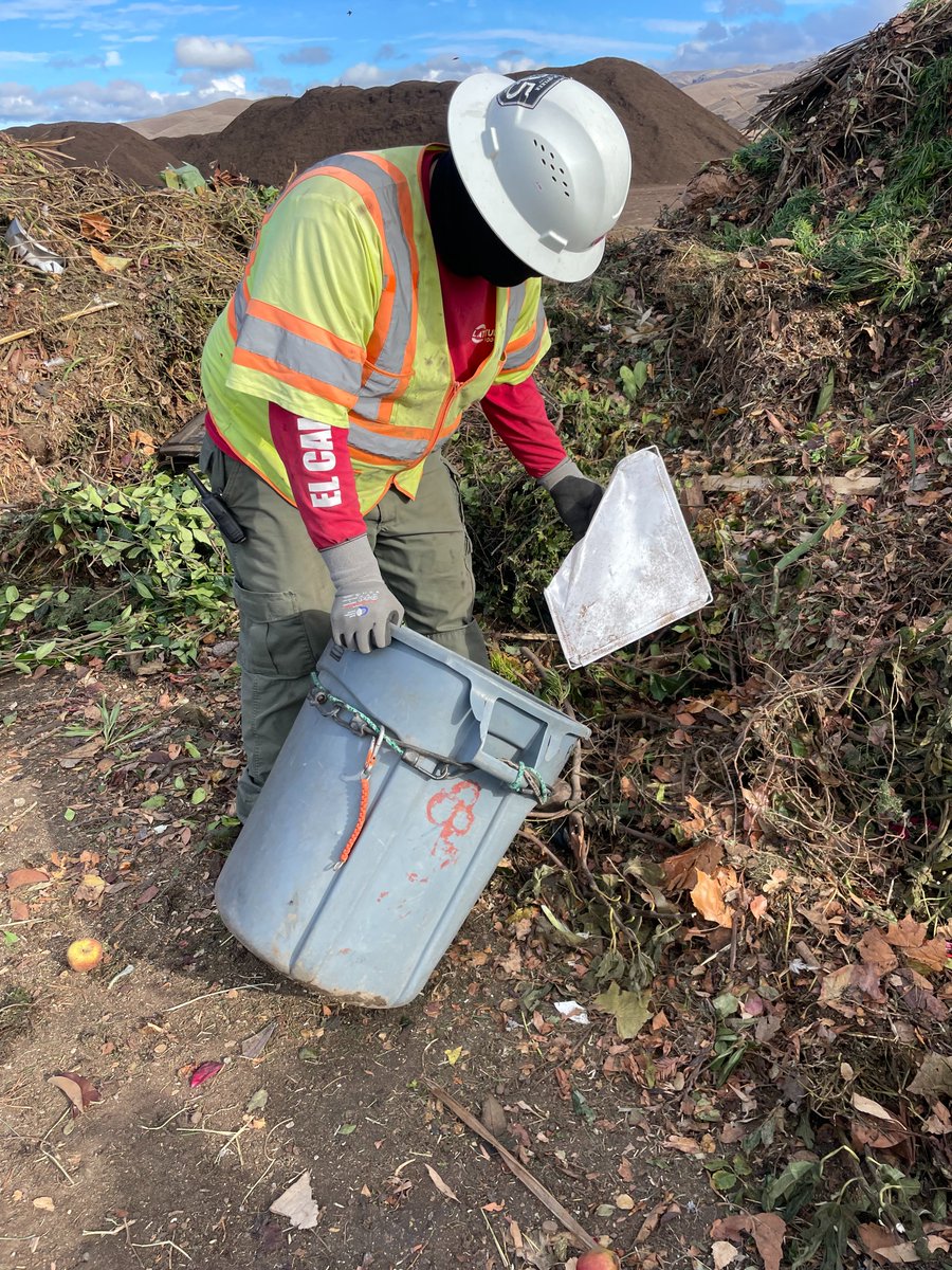 svswa's tweet photo. This is what yard waste contamination looks like when it arrives to our organics operation🥴 It requires 5 staff plucking out ~18,000lbs of trash per WEEK, becoming costly for everyone. 

Be sure to recycle right and only put yard waste and food scraps ito the green cart♻️ https://t.co/9XeFT81T6D