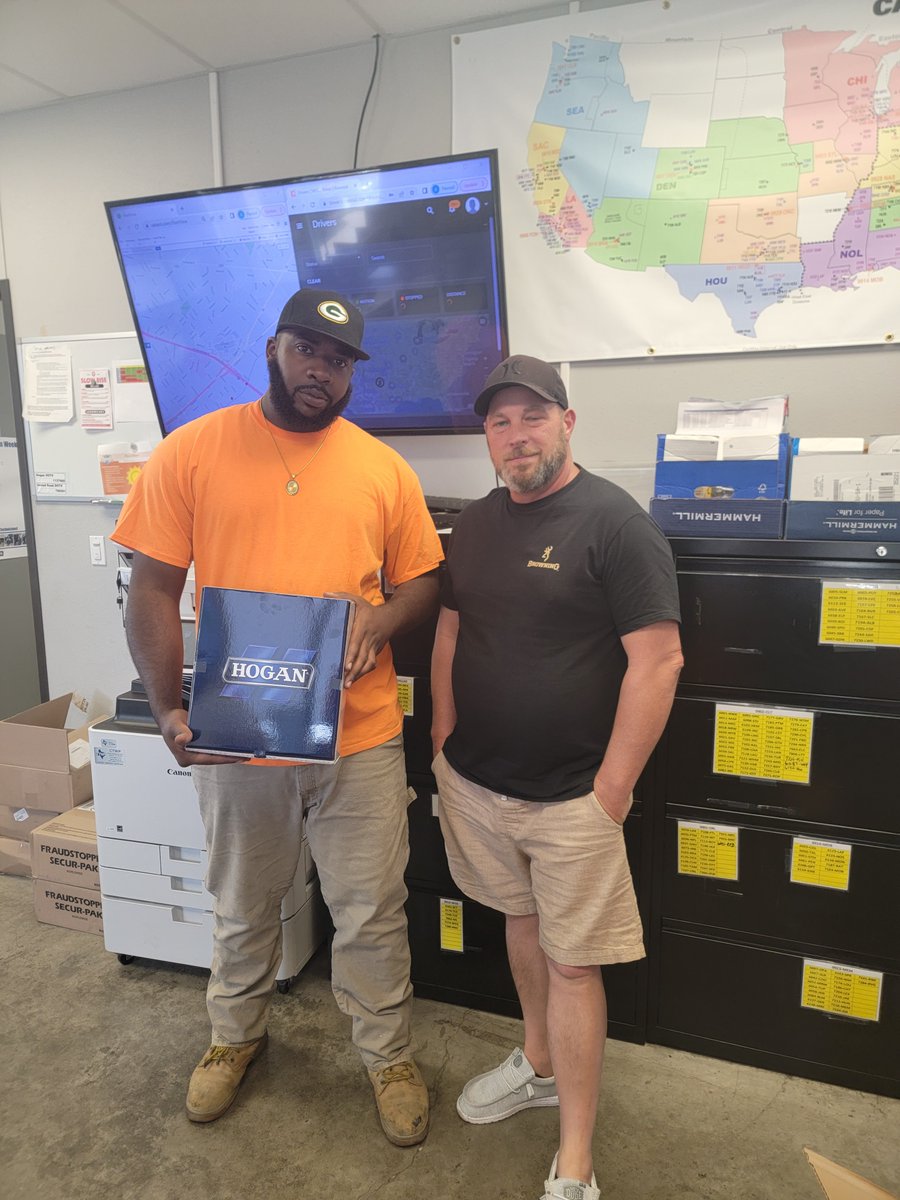 HoganTransport's tweet photo. Abdullah, Dominic &amp; Kendre all recently received their 1-year service awards. Congratulations to these 3 drivers &amp; thank you for your hard work this past year. #ServiceAwards #TeamHogan https://t.co/ckQ8MuvYmb