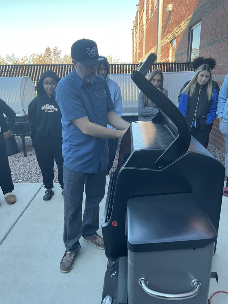 THS FCCLA tweet media