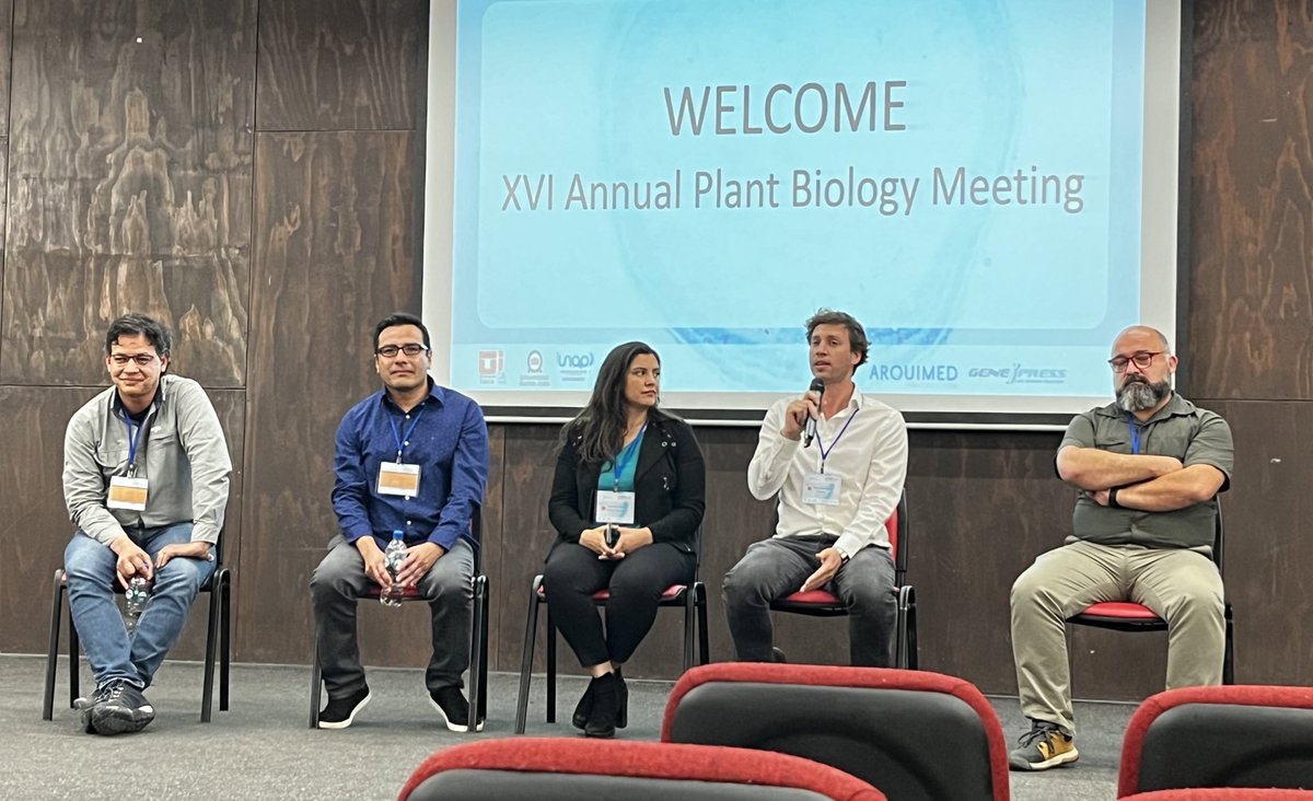 Estamos en el simposio de Biotecnología Vegetal Aplicada