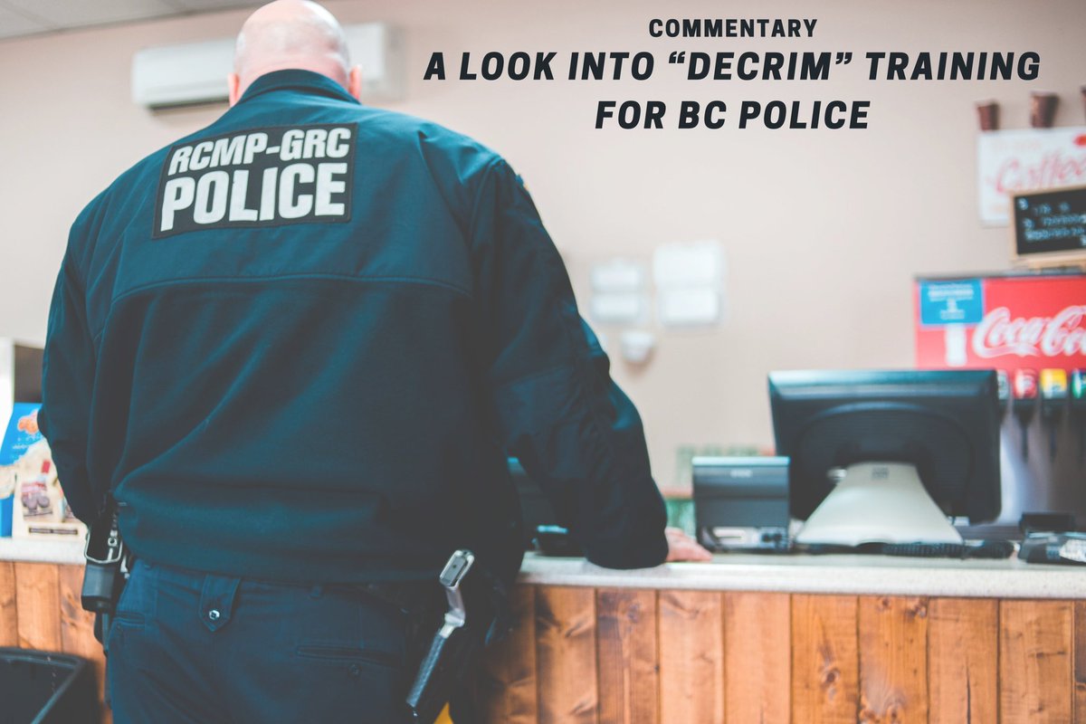 defund604's tweet image. the @BCNDPCaucus decrim model "has granted new functions to the police, and stands to expand the use of carceral violence by channeling further resources toward criminalizing and incarcerating workers" 

the @georgiastraight: straight.com/city-culture/d… #vanpoli #bcpoli #defundvpd