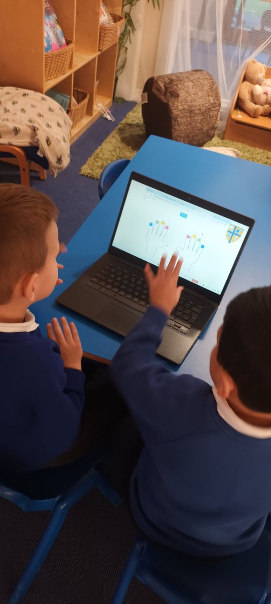 MrMillington_WS's tweet photo. Year 1 working on their typing skills today. #ComputingatWS

@Class1W_ws @1kmcClass https://t.co/pqP4UVQsQE