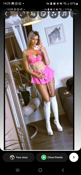 Go check me out https://t.co/EmCgmgJ9Sr https://t.co/VXY6WgsbqP