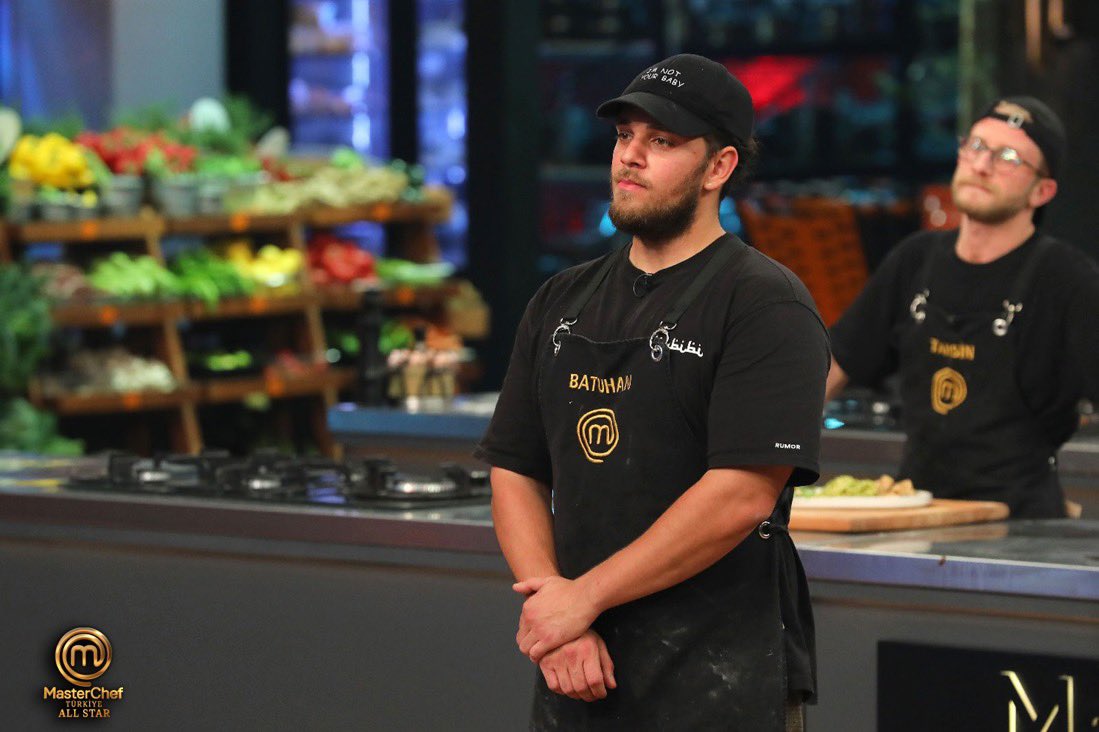 nedimhancer's tweet photo. Bireysel dokunulmazlığı kazanan yarışmacı Batuhan oldu.!#MasterChefAllStar https://t.co/zRydMcGuHw