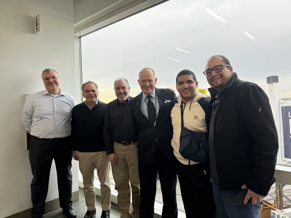 Chuck Cook tweet media