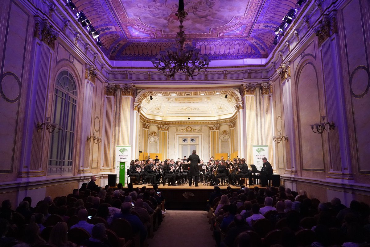 🎶 ‘Tu bandera’ brilla en la Sala María Cristina
🤩 Maravilloso concierto de <a href="/BMChurriana/">Banda de Churriana</a> 
📰 NOTICIA | tinyurl.com/msvrcccw
💚💜 #YoSoyDelUnicaja <a href="/FundUnicaja/">Fundación Unicaja</a>