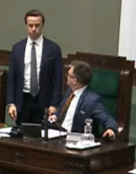 ZespolBrauna's tweet photo. Mama powiedziała, że teraz ja mam poprowadzić https://t.co/jyk2gQkVSe