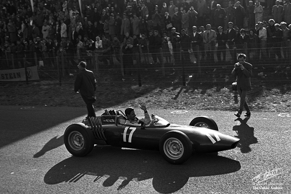 On this day in 1975, the one and only Graham Hill was tragically killed in the crash of his Piper Aztec airplane, along with five members of his team. Photo: Graham's first F1 victory in Zandvoort 1962, the first of four and his first World Championship title at the end.