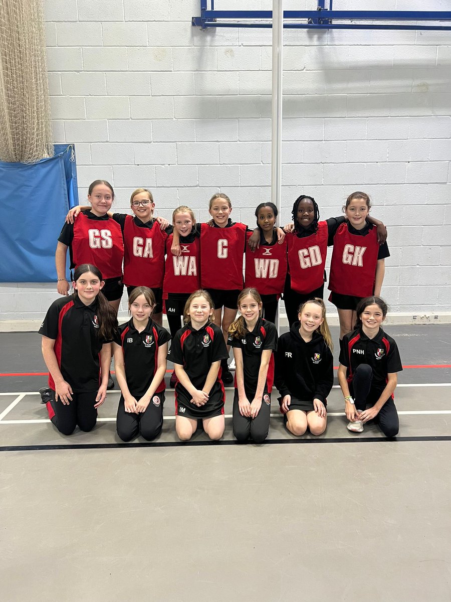 RBA_PEdept's tweet image. What a fantastic evening of netball tonight 🤩. The year 6 A&amp;amp;B girls took to the courts, played and won two super games of netball.
All the girls were all on great form and a huge thank you goes out to the parents for there support 🤛🏼
 🫶🏽 #PEforALL #VOICE