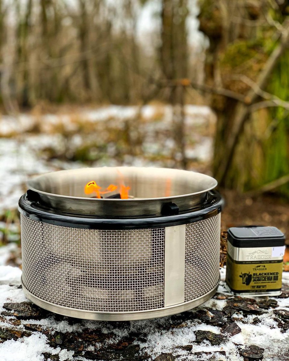 mycobbgrill's tweet photo. Built to withstand the cold weather this holiday season  💪❄️ Check out our website and see why #COBBGrill is on everyone’s holiday wishlist! 

https://t.co/cnYGxBtRm2

#COBB #AdventureServed #holidaywishlist #outdoorgrill #giftguides #campiregrill #outdoorcooking https://t.co/aO6JftLM4m
