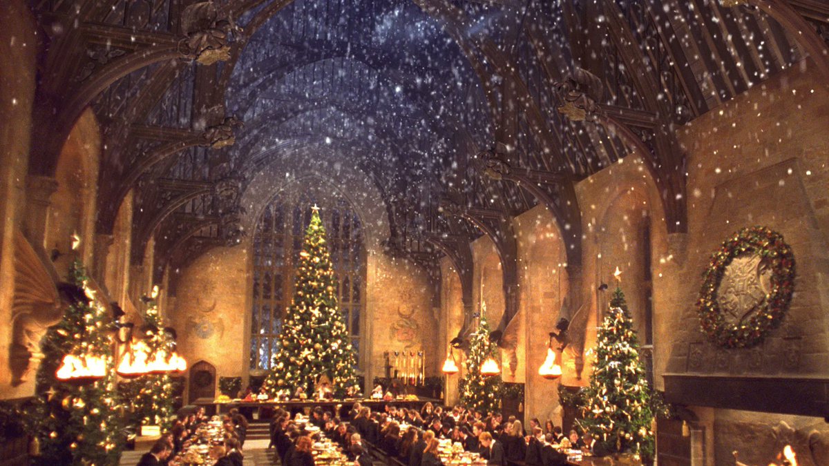 EiProfeta's tweet photo. Hoy se cumplen 21 años del estreno mundial de "Harry Potter y la cámara secreta". https://t.co/Q22tzmIU8U
