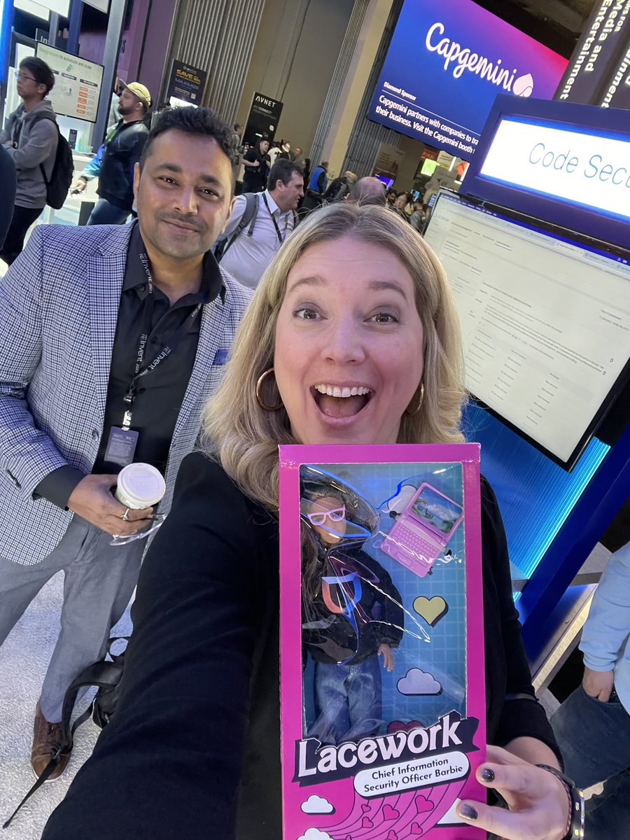 The world needs more female CISOs!! Loving the swag <a href="/Lacework/">Lacework</a>! #lacework