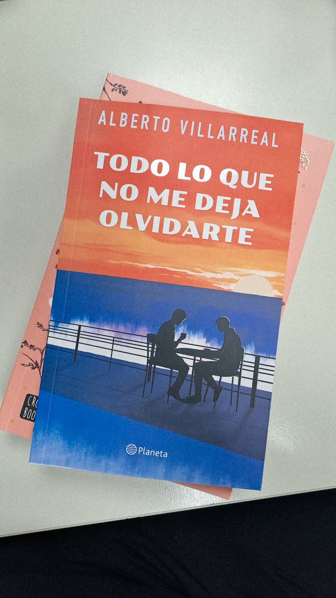 alvinbooks_'s tweet photo. Destacados lindos que salen en diciembre ❤️‍🔥🔥🥰 https://t.co/qBAfgA9JPT