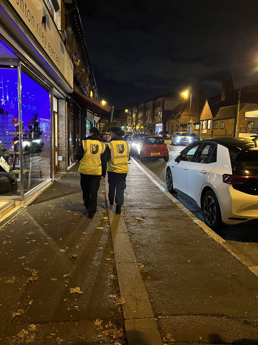 Sutton Volunteer Police Cadets (@sutton_vpc) on Twitter photo As part of the <a href="/WhiteRibbon_UK/">White Ribbon UK</a> #16 days of action to raise awareness of violence against women and girls we are out in the #Cheam area this evening talking to members of the public and handing of crime prevention advice
<a href="/MPSSutton/">South Area - Sutton MPS</a> As part of the <a href="/WhiteRibbon_UK/">White Ribbon UK</a> #16 days of action to raise awareness of violence against women and girls we are out in the #Cheam area this evening talking to members of the public and handing of crime prevention advice
<a href="/MPSSutton/">South Area - Sutton MPS</a>