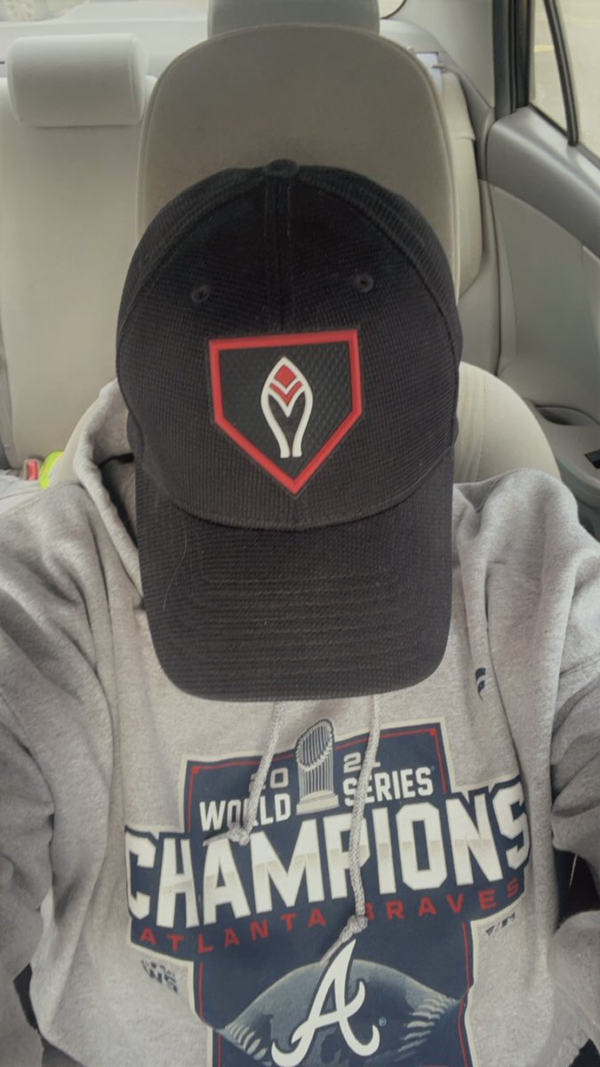 leeeahhhhh's tweet image. Trey’s hats are well loved. ❤️💙