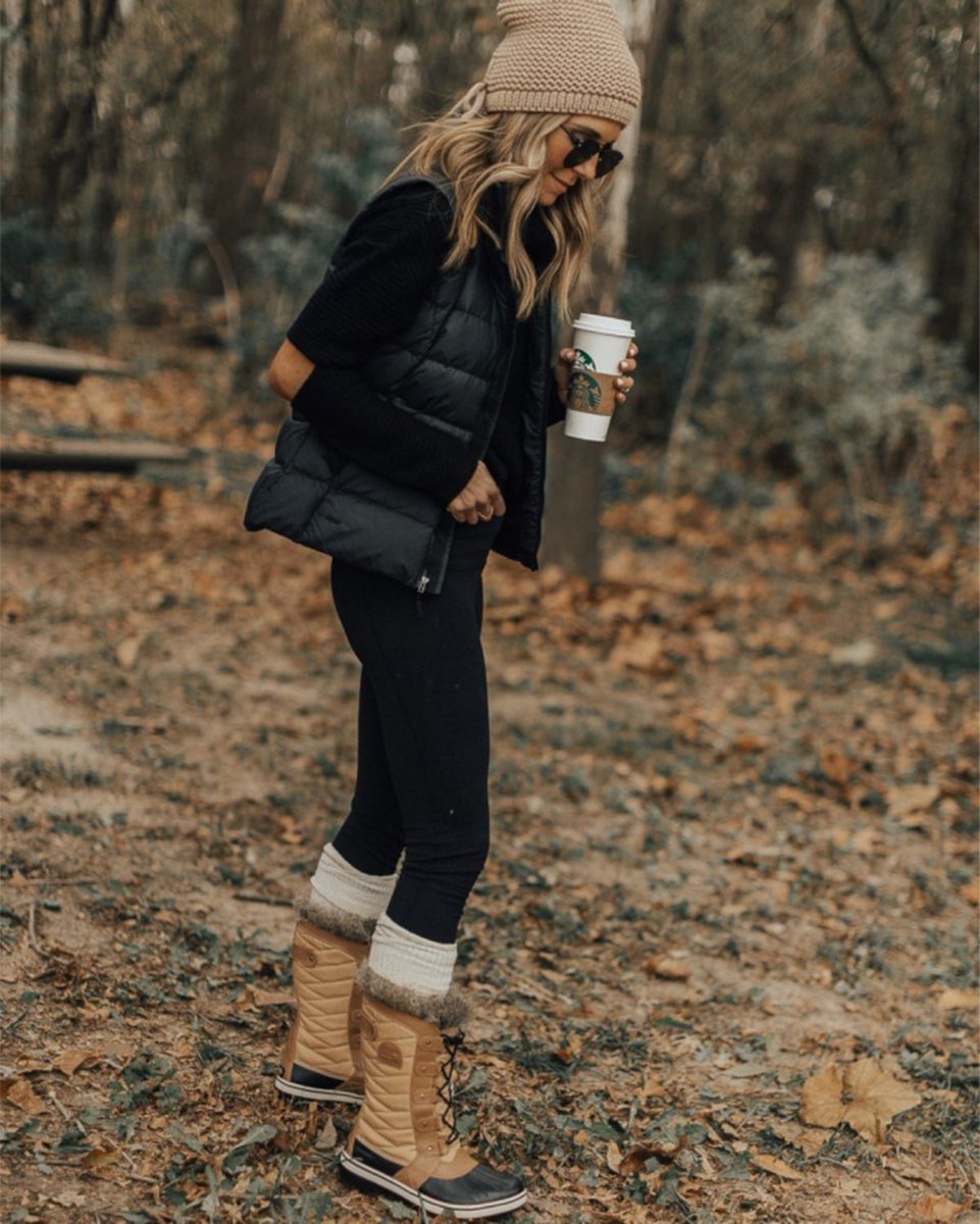 cleomadisonblog's tweet photo. 10 Cozy Fall Outfits With Leggings 🍁https://t.co/cVAjBfM8xO #ootd #womensfashion #fallfashion https://t.co/SYUo6do3dg