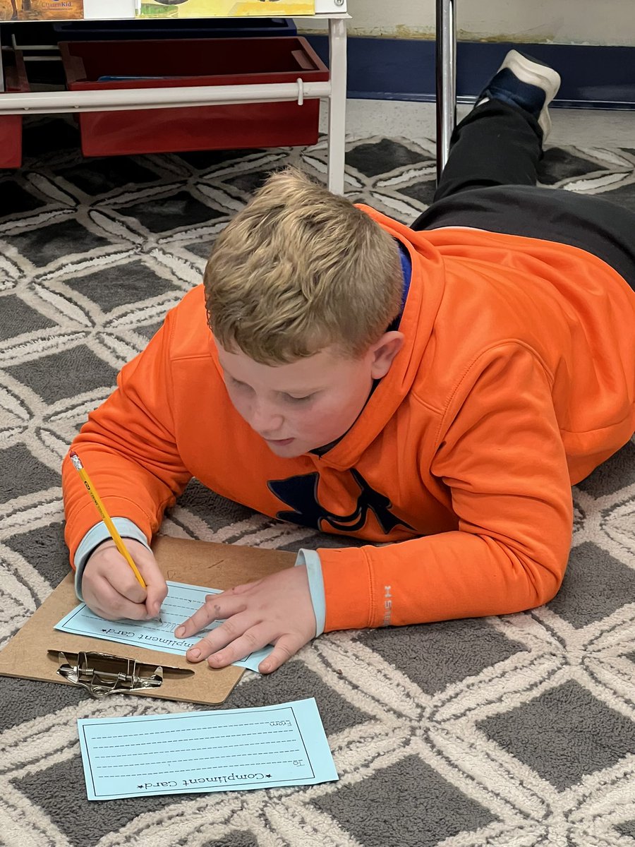 Lauren Murphy  tweet media