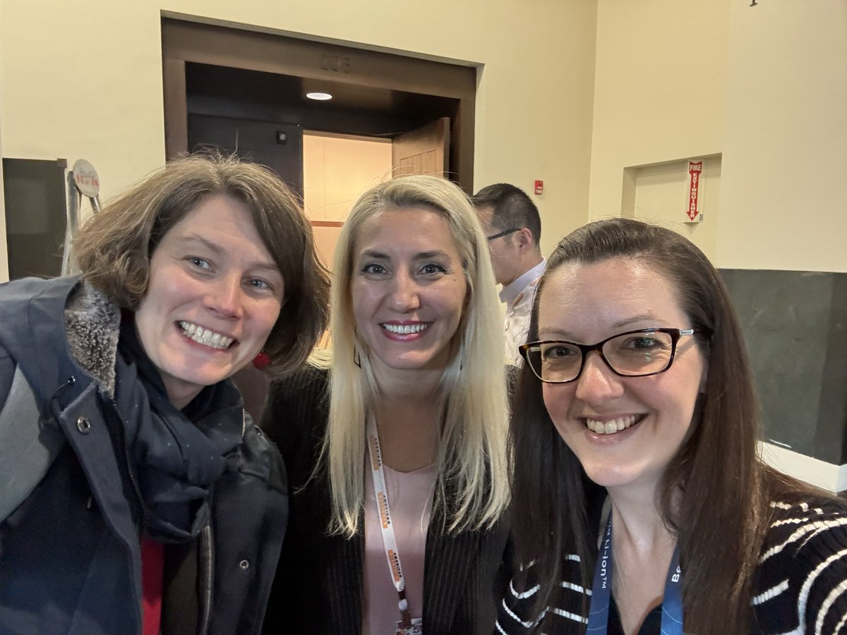 Anna Waterhouse (@drannaw_lab) on Twitter photo Great to meet @UtaGoebel and <a href="/GuldenCU/">Gulden Camci-Unal</a> at #F23MRS and discussing all things biomaterials and publishing @AdvSciNews! This one’s for you <a href="/Khoonono/">Khoon Lim</a>, <a href="/JelenaRnjak/">Jelena Rnjak-Kovačina</a> and <a href="/KrisKilian/">Kristopher Kilian</a> Great to meet @UtaGoebel and <a href="/GuldenCU/">Gulden Camci-Unal</a> at #F23MRS and discussing all things biomaterials and publishing @AdvSciNews! This one’s for you <a href="/Khoonono/">Khoon Lim</a>, <a href="/JelenaRnjak/">Jelena Rnjak-Kovačina</a> and <a href="/KrisKilian/">Kristopher Kilian</a>