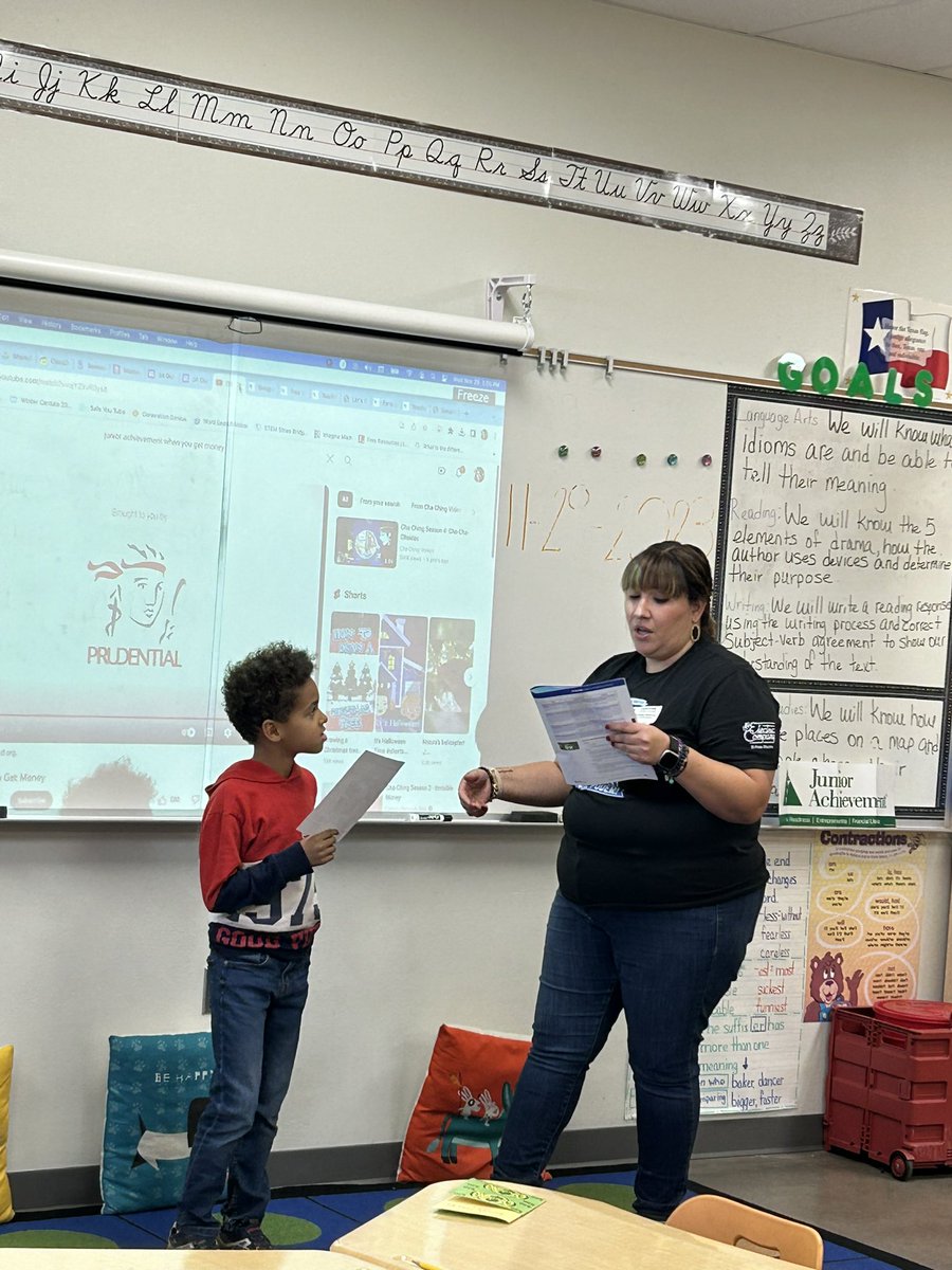 Third grade spent the day learning about financial literacy with these two beautiful ladies who work for EP Electric. The event was sponsored by the Junior Achievement. Thank you!!
@JessMCarrillo 
@ReyesElementary 
#bestplacetolearn