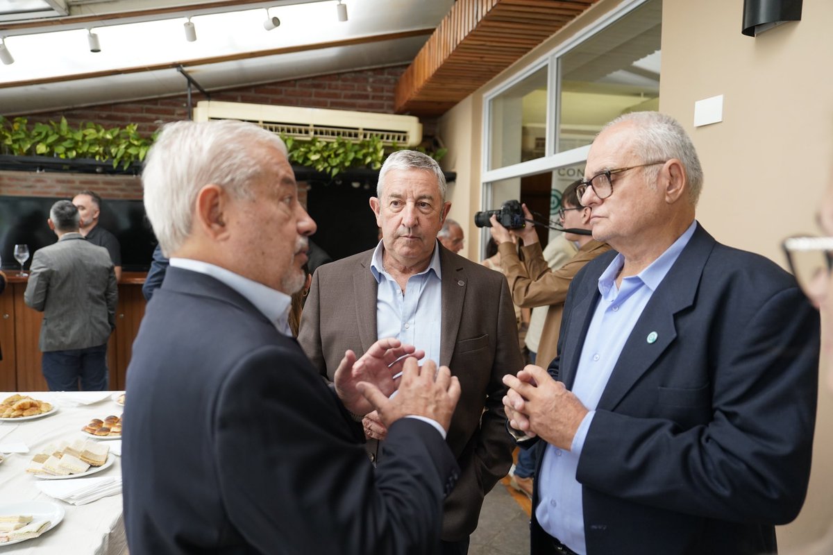 CONINAGRO's tweet image. 👉 Con aprobación del ejercicio económico, del balance y la memoria, se realizó la 70° Asamblea de Coninagro.

Accedé a la info, descargá imágenes y mirá cómo quedó conformado el Consejo, aquí ↙️
bit.ly/3GmUt0Z 

➕info en ⏩ coninagro.org.ar

#SomosConinagro 🚜🇦🇷