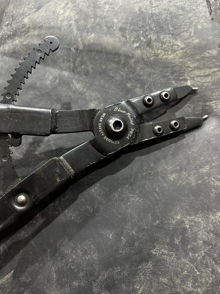 SpringfieldPro3's tweet photo. People keep asking what's a good snap ring plier to use when using the PipeDrain. https://t.co/bhOn8ZzeEW