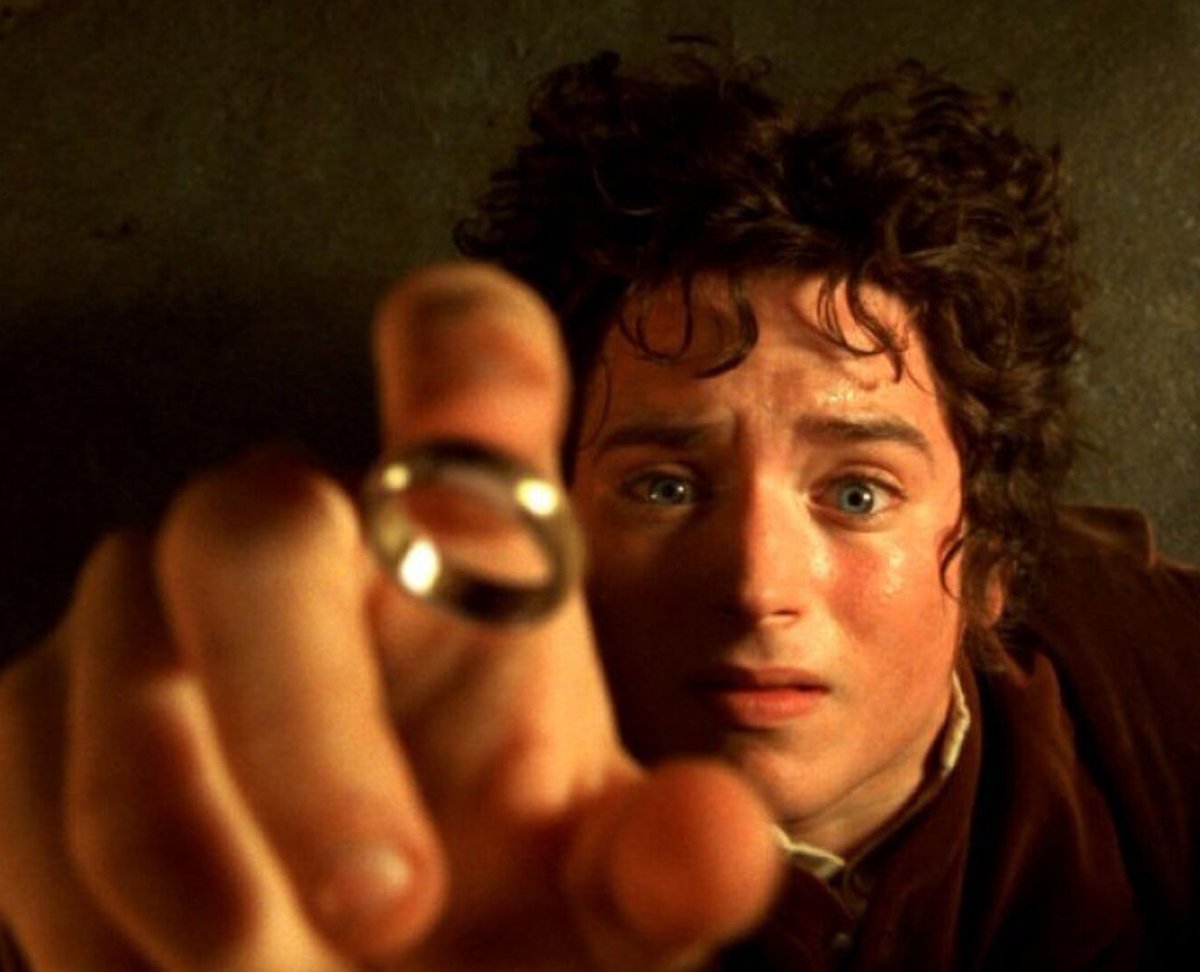 Alexanfr_god tweet media