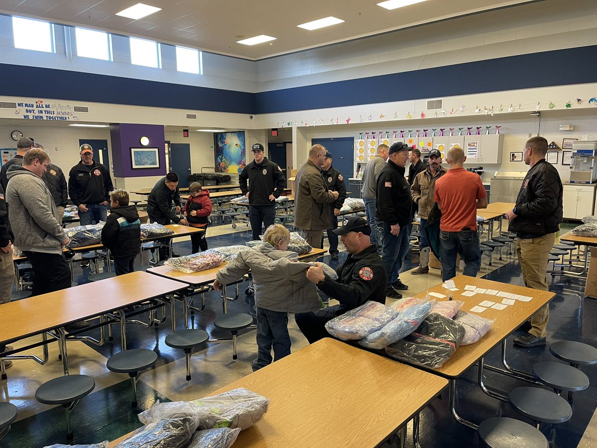 IAFFLocal647's tweet photo. We had a good time providing coats for @GIPublicSchools this morning at Jefferson Elementary and @WestLawnGI . Stay tuned for the recap later tonight. #SaferGrandIslandNE #WarmerGrandIslandNE #IAFF647 https://t.co/LblehNBiRB