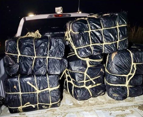 borderObserver's tweet photo. #STATUS 2023-Nov-30

Search Engine 43 Headlines for #Wednesday 29 Nov 2023
#Overload_unload by 2pm MT
https://t.co/S4TzxLw0Tu

#Photos @USBPChiefRGV
29 Nov

#RGVSector agents seized 850+ lbs #marijuana

https://t.co/Nv6BeIheR8