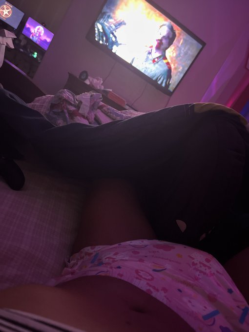 looking for more little friends💖💖and if your in colorado irl friends💖💖please hmu https://t.co/GgNaCP<a href="/tag/littlespace"class="tags"><span>#littlespace</span></a><a href="/tag/daddiesgirl"class="tags"><span>#daddiesgirl</span></a><a href="/tag/bigdiaperfriday"class="tags"><span>#bigdiaperfriday</span></a>