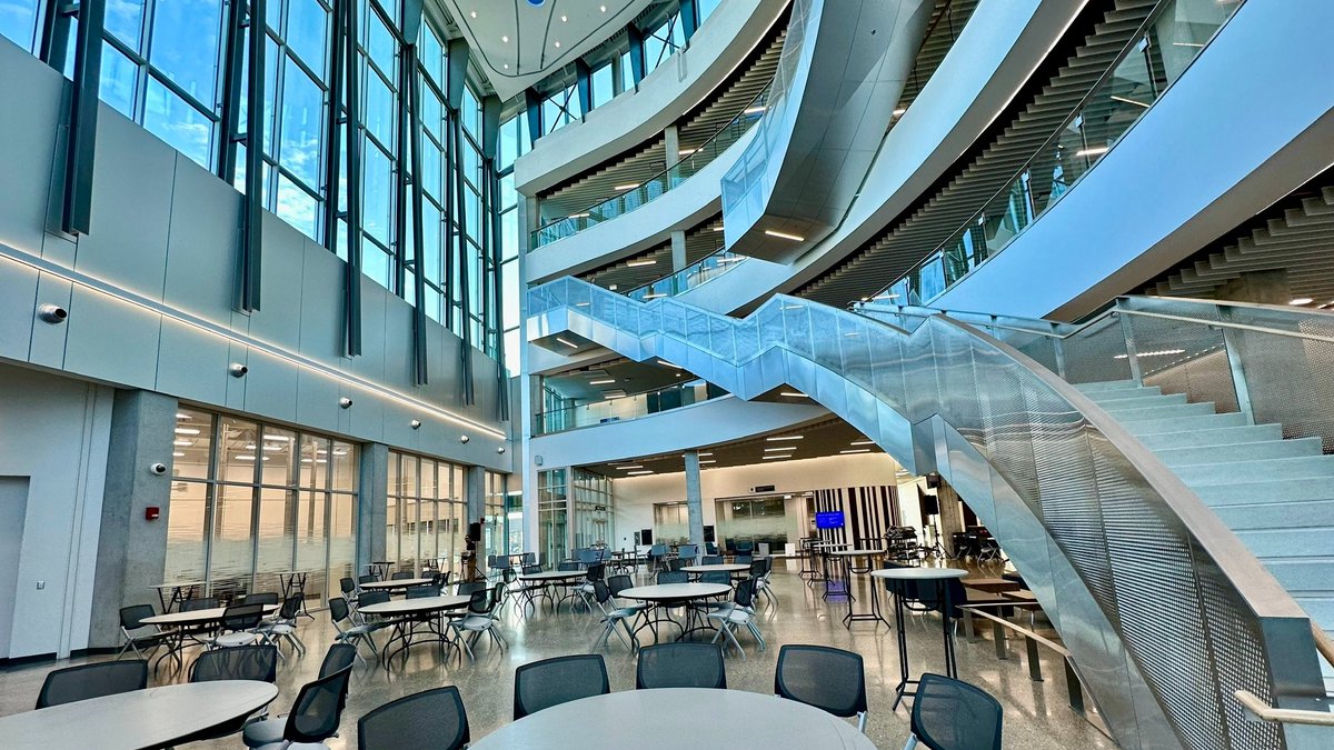 Adrienne Lamb tweet media