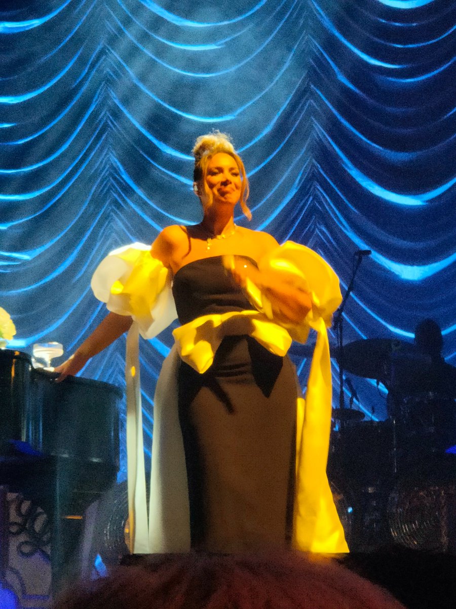 Twinbex's tweet photo. @leonalewis What an amazing show!! I could have danced and sang all night ❤️ I went to your tour 13 years ago Belfast, (also went to Gary Barlow just to see you 🤫) to get the chance to see and meet you today was a dream come true thank you thank you. So much love, forever ❤️ https://t.co/sxoKS0PMT0