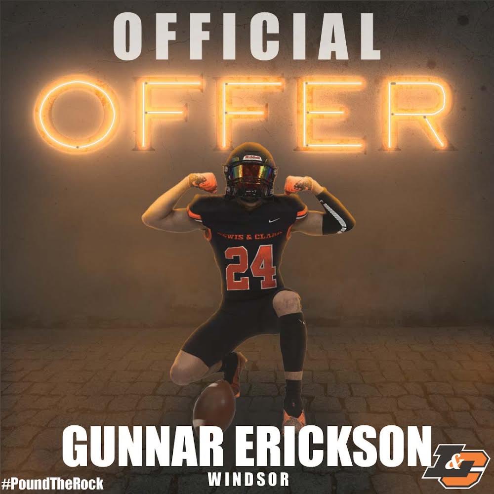 After a great talk with <a href="/CoachMachadojr/">Michael Machado</a>, I am thankful and blessed to say I have received my second official offer to Lewis &amp; Clark
<a href="/LCPiosFB/">Lewis & Clark Football</a> <a href="/JReyes_NP/">Jordan Reyes</a> <a href="/KTPrepElite/">KT Prep</a> <a href="/jak_rtz/">Julian</a> <a href="/GHoward_Scout/">Gary Howard -Scout</a>
<a href="/WHSCA_ATHLETICS/">Windsor High Athletics</a> <a href="/JustGusPD/">Gus Morris</a> <a href="/kodoherty22/">Kienan O'Doherty</a> <a href="/westcoastpreps_/">West Coast Preps</a>