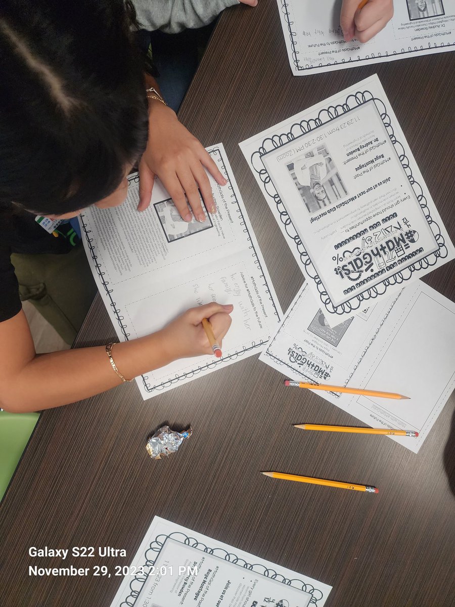 RGdiesel2011's tweet photo. L.F.Smith Math Gals had  an empowering experience today! Perseverance is key here at L.F. Smith! #PISDMathChat #MathGals #thisislfsmith https://t.co/6C61U60Guc