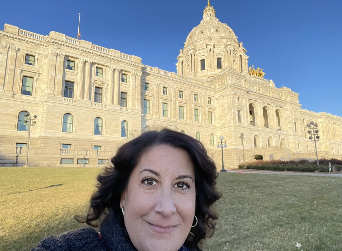 My first visit to the MN State Capitol to talk with @GovTimWalz about the value and contributions of @mnprivcolleges like @Macalester. Thanks for your support, Governor Walz! #HeyMac