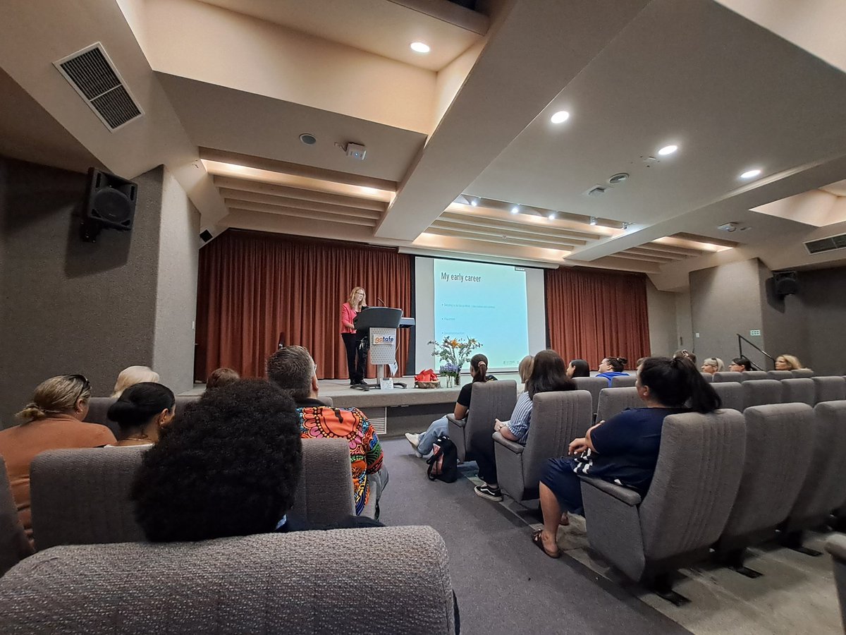 BrettGordonAEP's tweet photo. Very exited to be in #Shepparton today to support @LaTrobeRHS final year #socialwork students and their final presentations! Thanks @LisaMBrophy for opening the day. #regional #education #health @Corinamodderman https://t.co/IxoUfCcJQ2