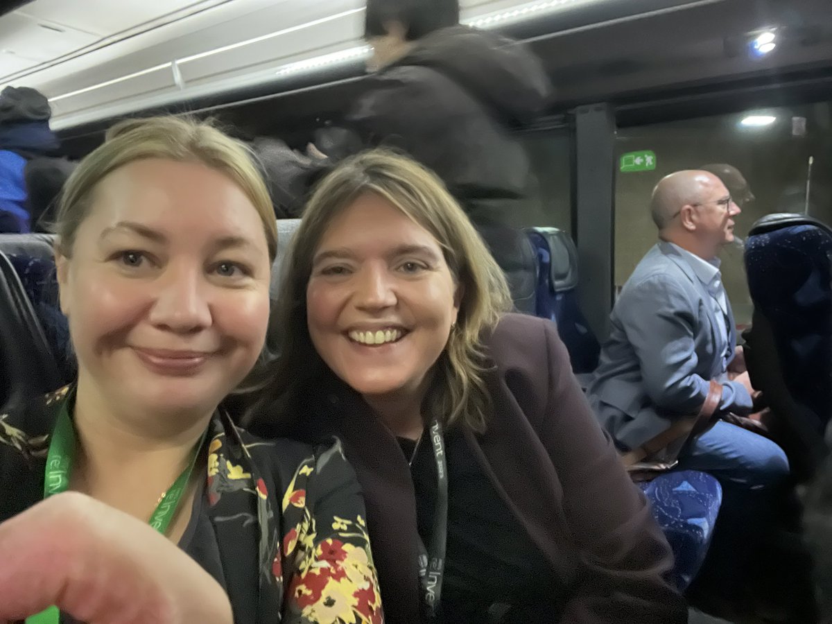 We’re on the bus! 
With <a href="/sallyeaves/">Sen. Sally Eaves</a> on the way to see the 4pm <a href="/qlik/">Qlik</a> and <a href="/HARMANservices/">HARMAN Digital Transformation Solutions (DTS)</a> #genAI session at #AWSreInvent!