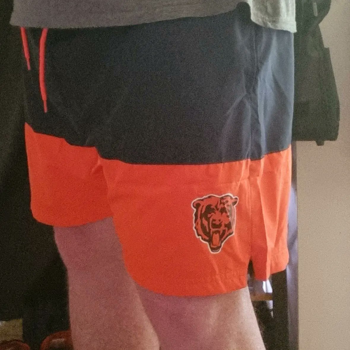 GrandpaBeardo's tweet photo. Just got some new @chicagobears shorts for summer ☀️
WOOFUCKINHOO
#No1BearsFanInAussieLand🇦🇺 #BEARDAFUCKDOWN #MonstersOfDaMidway #AlwaysReppinDaBears
#AdventuresOfGrandpaBeardo #PartAnimalPartMachineAllBeard 🐻⬇️🇦🇺 https://t.co/oDmduWAbD5