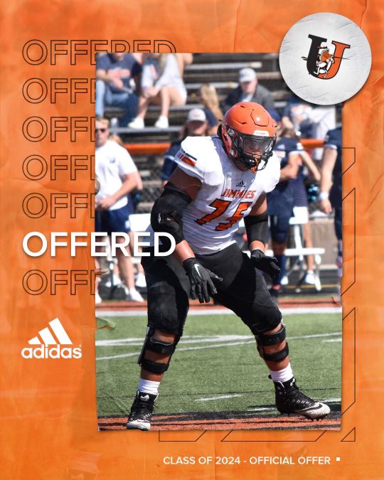 NoahBlake__'s tweet photo. After an amazing Conversation with @Coach_G_Magana I’m blessed to be given a d2 offer by the University of Jamestown! @lhslionsfb @DavidReinders @CoachMikeCable @Coach_Mistro @BrandonHuffman @MLUYFI https://t.co/kPCJmCdKYG
