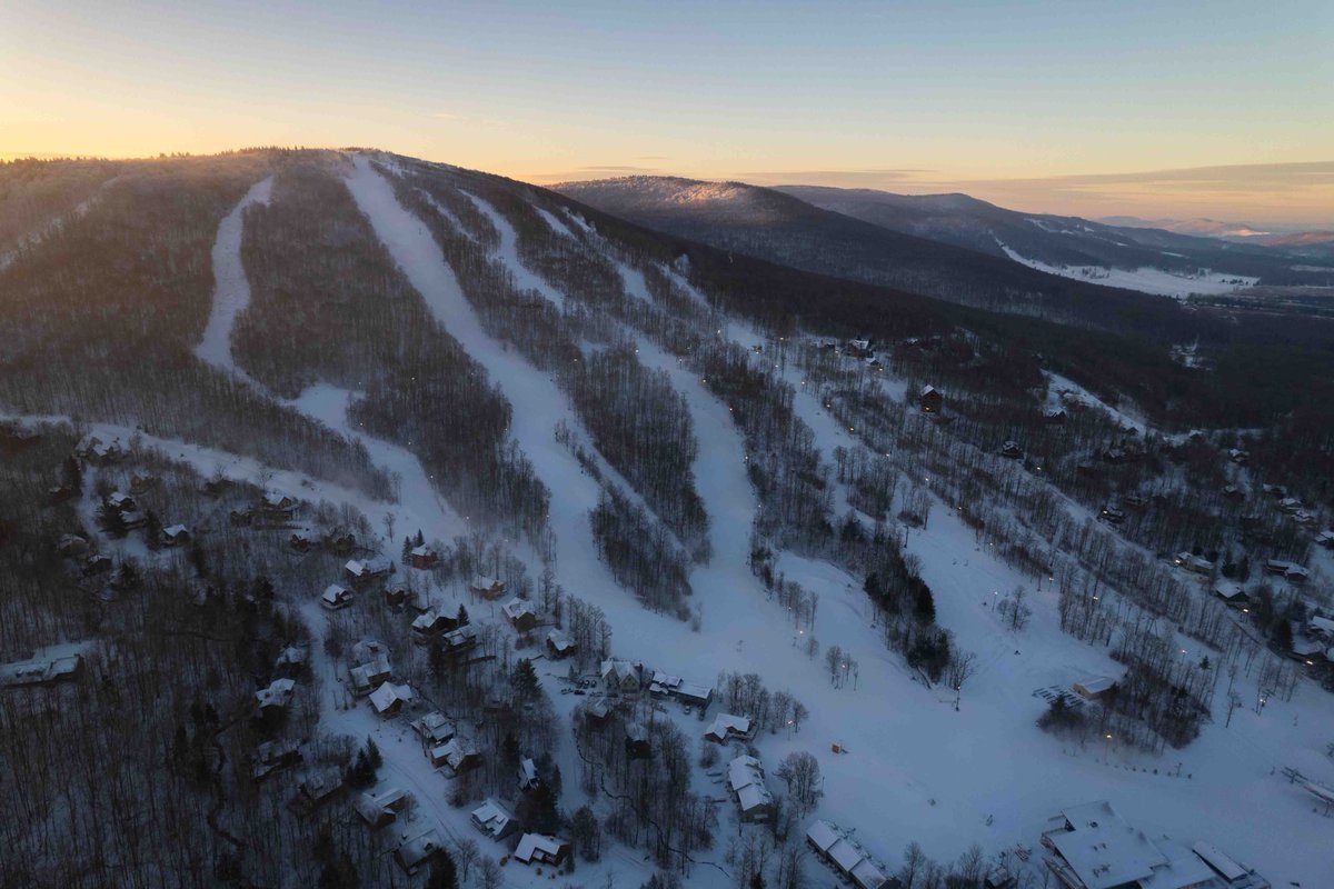 TuckerCounty_WV's tweet photo. This morning we were assessing the snow being made at Timberline Mountain. Tonight we are assessing what ski slope to start the season off with on Saturday morning for OPENING DAY at Timberline Mountain.
#gettuckered #skithevalley https://t.co/JMhbI2ZMg9
